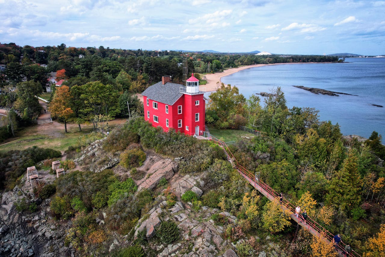 best places to visit in upper peninsula michigan - marquette lighthouse