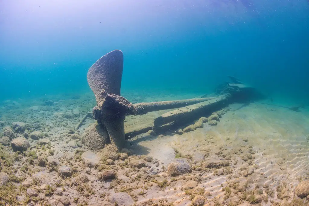 shipwreck anchor alpena mi