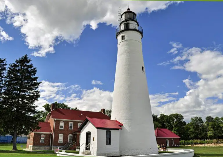 fort gratiot lighthouse