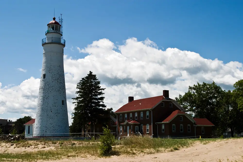 fort gratiot lighthouse michigan lake huron beach towns