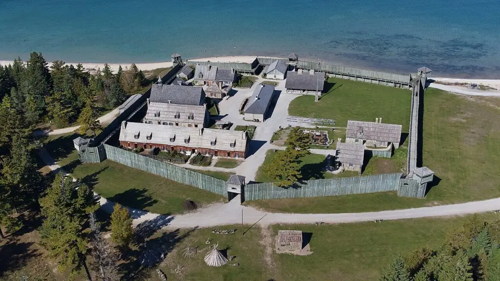 historical places in Michigan Fort Michilimackinac