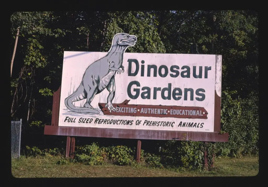 dinosaur attractions in michigan - dinosaur gardens in ossineke